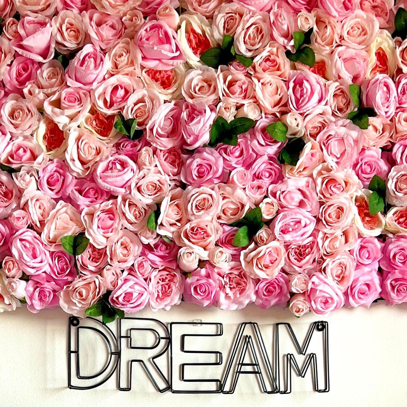 Toctoc - Think Pink Apartment *