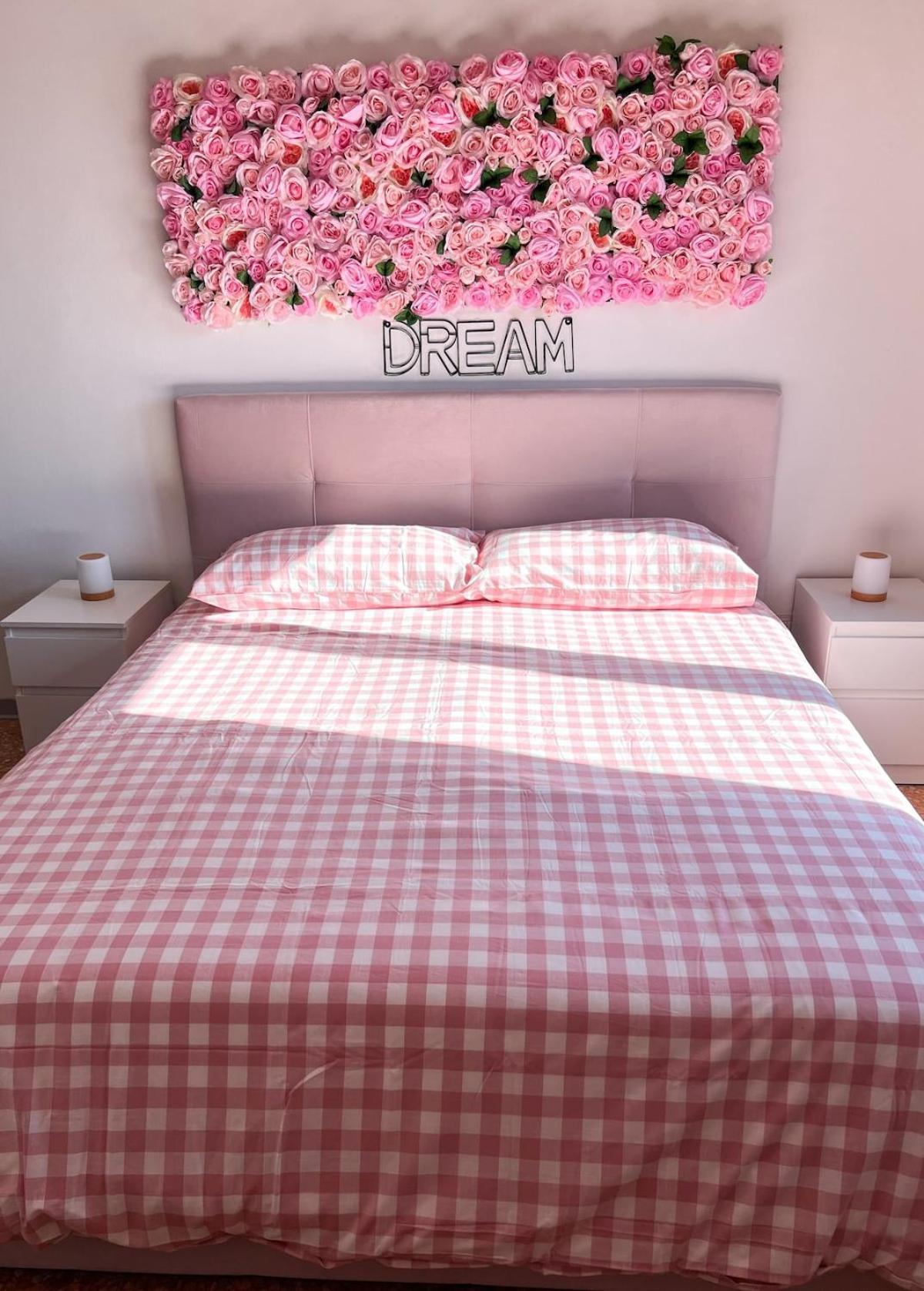 Apartment Toctoc - Think Pink *